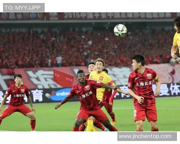 上海足球队的力量变革引发热议助力城市体育发展新篇章