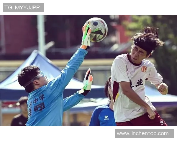 荷尔蒙足球的魅力与挑战：激情与理智的碰撞之旅